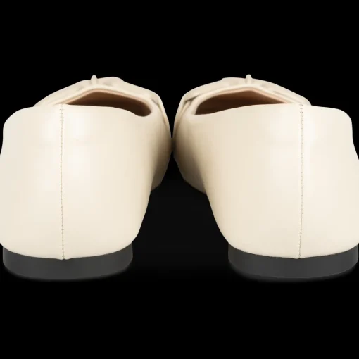 Ballerina's BEIGE