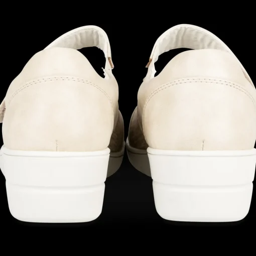 Ballerina's BEIGE