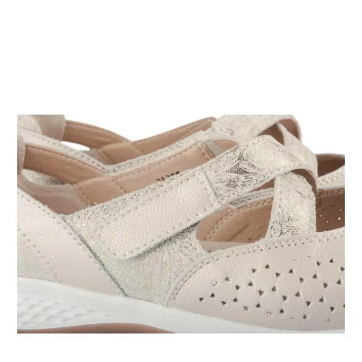 Ballerina's ROZE EVITA LEER