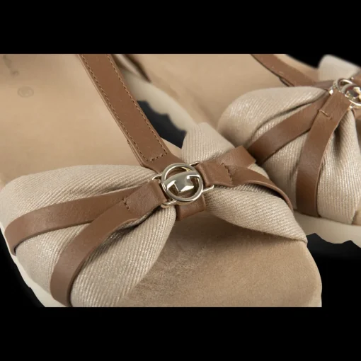 Sandalen BEIGE
