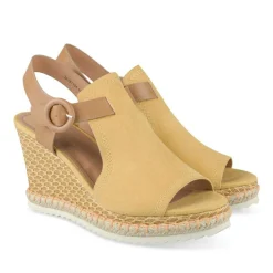 Sandalen GEEL