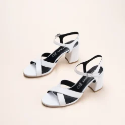 Sandalen WIT
