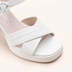 Sandalen WIT