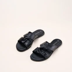 Slippers ZWART