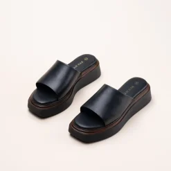 Slippers ZWART