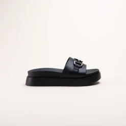 Slippers ZWART