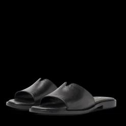 Slippers ZWART