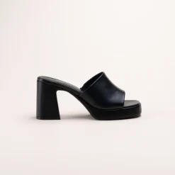Slippers ZWART