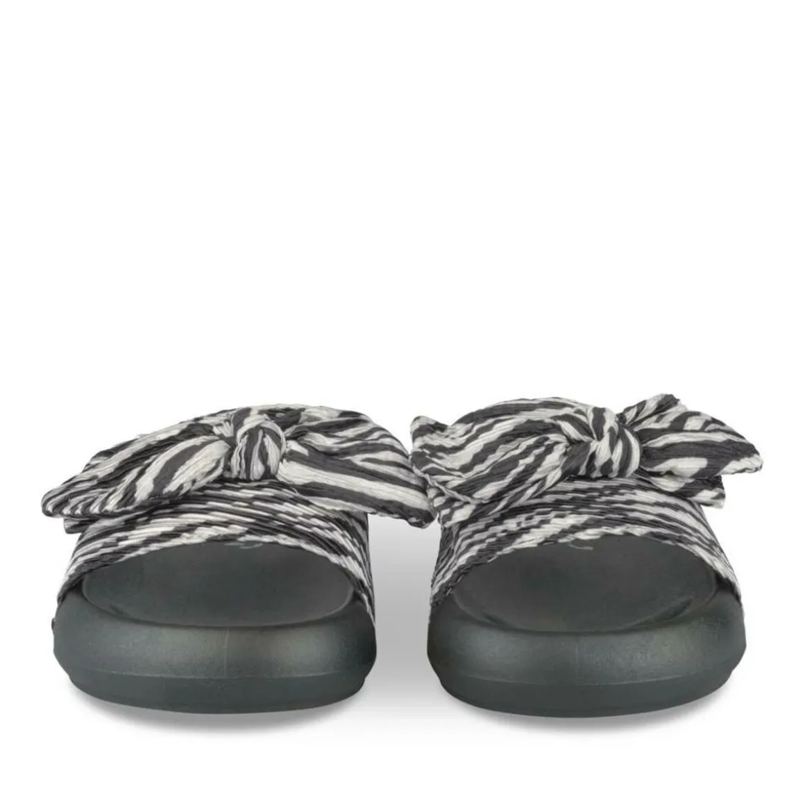 Slippers ZWART