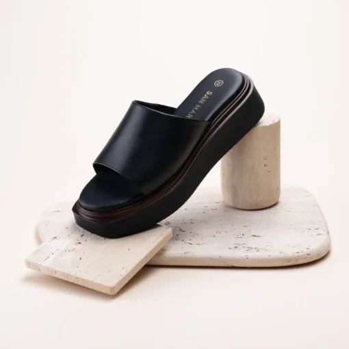 Slippers ZWART