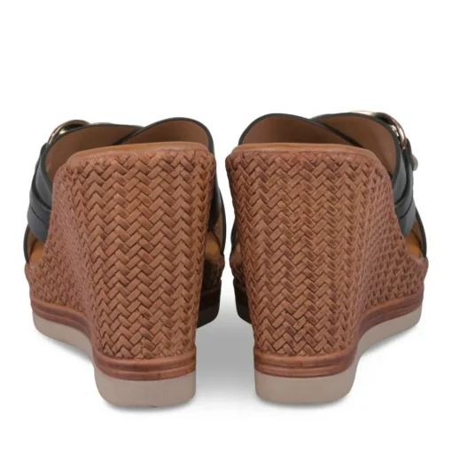 Slippers ZWART