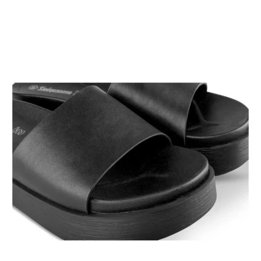 Slippers ZWART