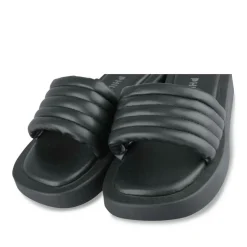 Slippers ZWART