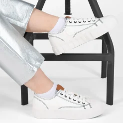Sneakers WIT