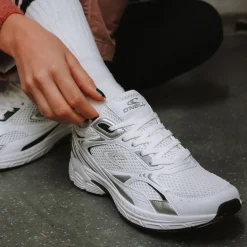 Sneakers WIT