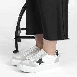 Sneakers WIT