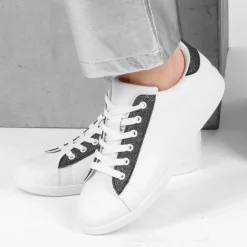 Sneakers WIT