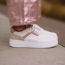 Sneakers WIT
