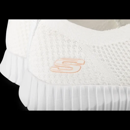 Sneakers WIT SKECHERS SOCIAL MUSE