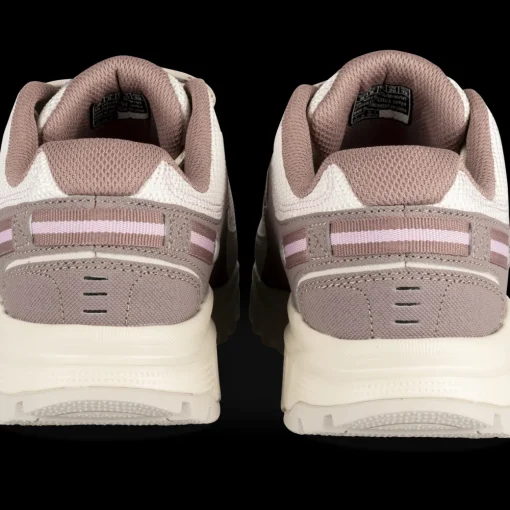 Sneakers WIT SKECHERS SUMMITS