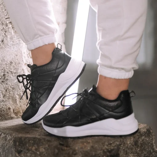 Sneakers ZWART