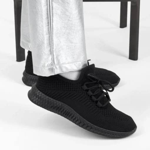 Sneakers ZWART