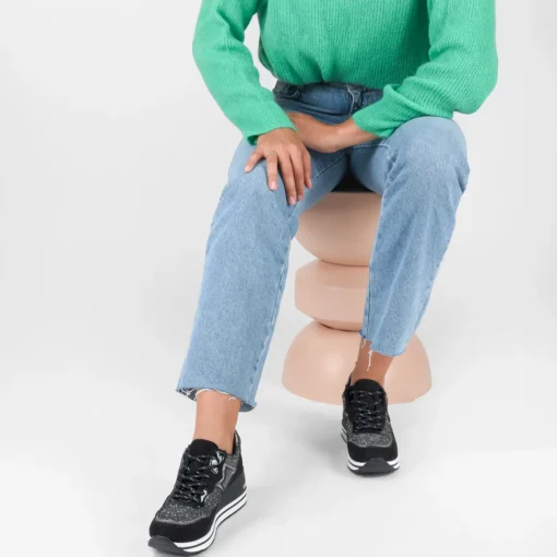 Sneakers ZWART