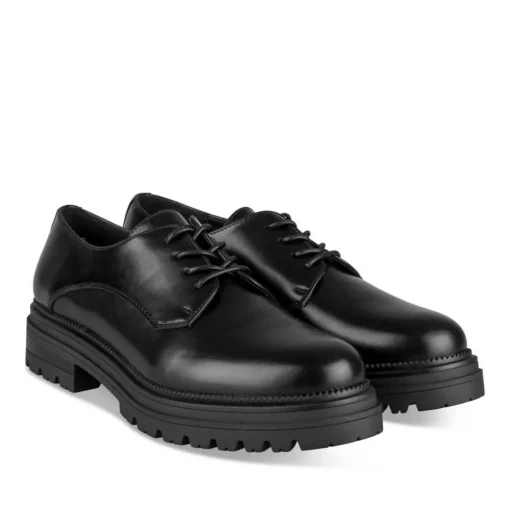 Veterschoenen ZWART
