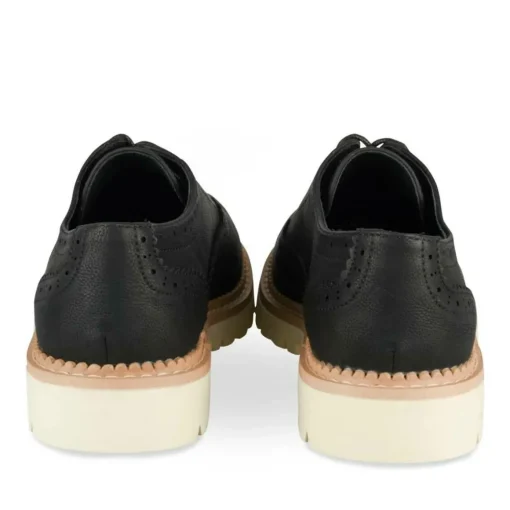 Veterschoenen ZWART