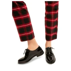Veterschoenen ZWART
