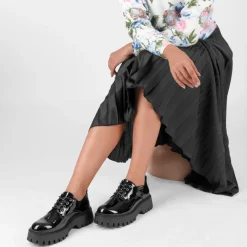 Veterschoenen ZWART